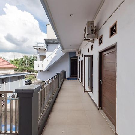 Reddoorz Near Gor Sempaja Samarinda Hotell Eksteriør bilde